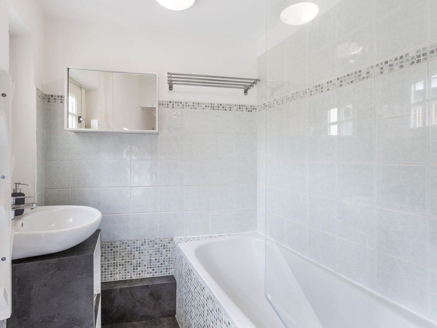 Apartament Drole De Dame By Cocoonr Rennes Zewnętrze zdjęcie